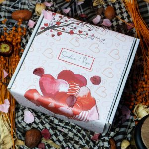 cutie de carton pentru cadouri, personalizată cu un design cu baloane în formă de inimă pentru ziua îndrăgostiților