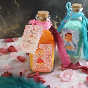 mărturii de botez în sticle cu dop de plută, cu sare de baie parfumată și etichetă, personalizate cu design pentru fată